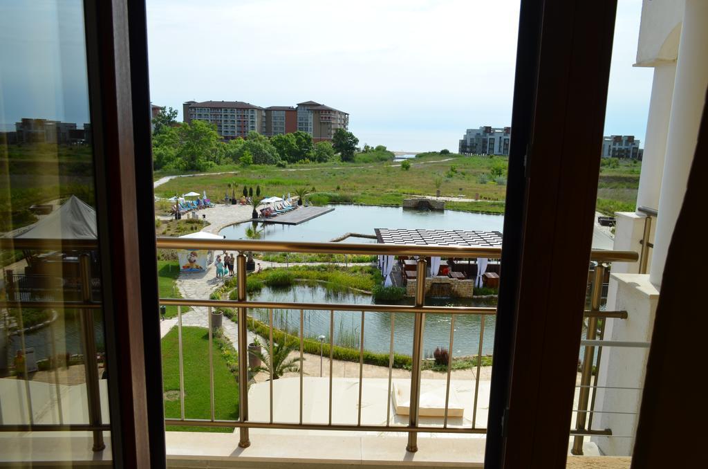 Sunrise All Suites Resort Obzor Cameră foto