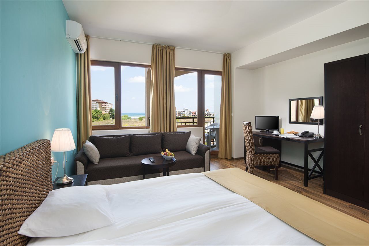 Sunrise All Suites Resort Obzor Exterior foto